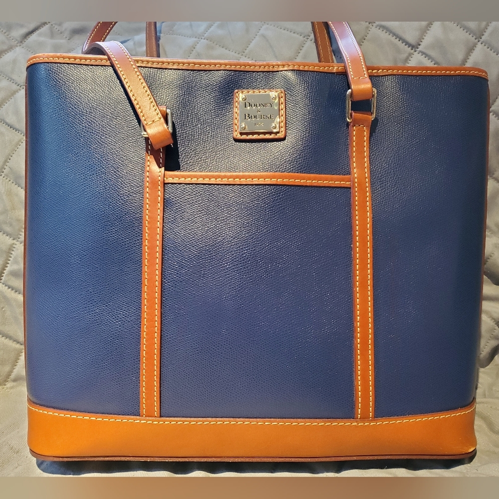 Dooney & Bourke Vintage Tote Bag Navy Blue With Brown Accents Pebble Grain